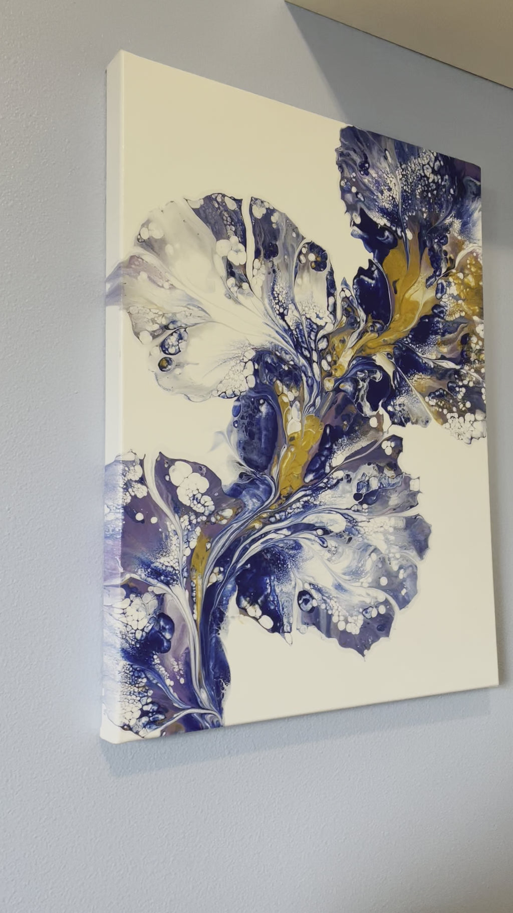 Blue Orchid Dutch Pour